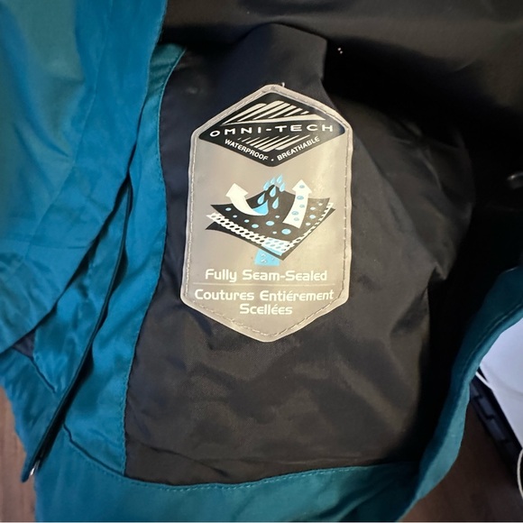 Waterproof Rain Jacket - Columbia Titanium Omni-Tech Women’s - XL - Like New - Picture 9 of 11